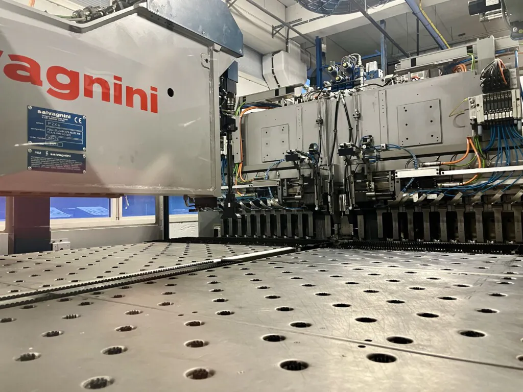 Salvagnini knekkesenter for effektiv produksjon